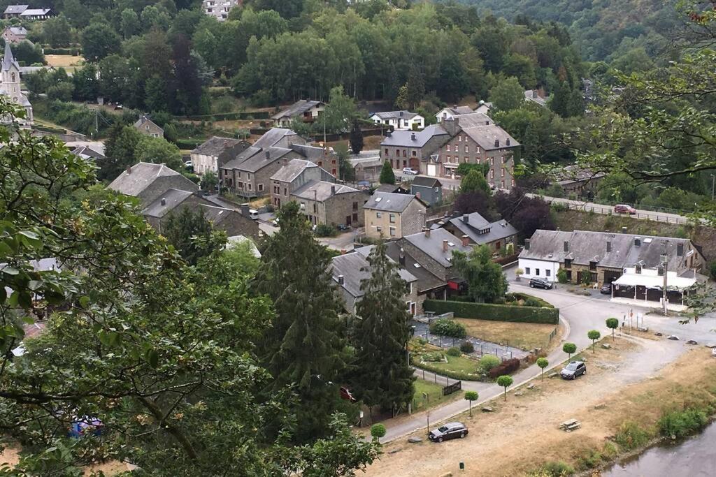 Vieux Logis Een Prachtige Ardeense Vakantiewoning Врес-сюр-Сьомоа Екстериор снимка
