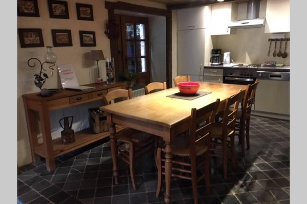 Vieux Logis Een Prachtige Ardeense Vakantiewoning Врес-сюр-Сьомоа Екстериор снимка